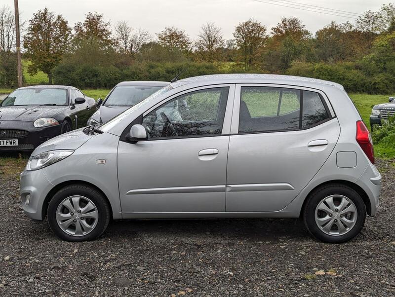 HYUNDAI I10 1.2 Active 2013