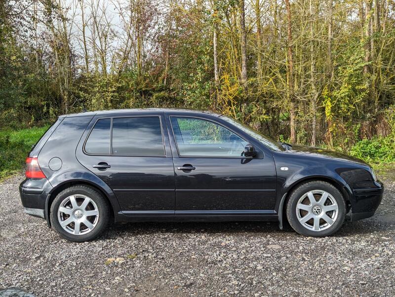 VOLKSWAGEN GOLF 2.8 VR6 4Motion 2001