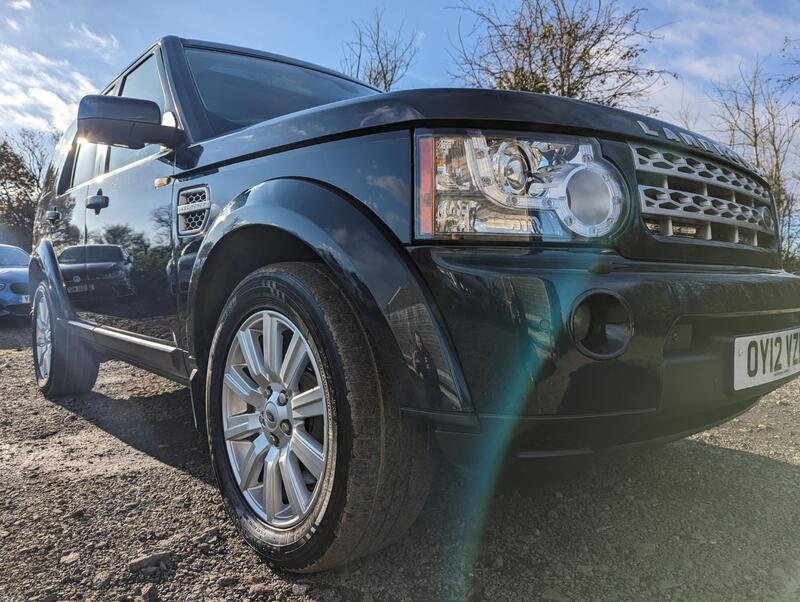 LAND ROVER DISCOVERY 4 3.0 SD V6 HSE  2012