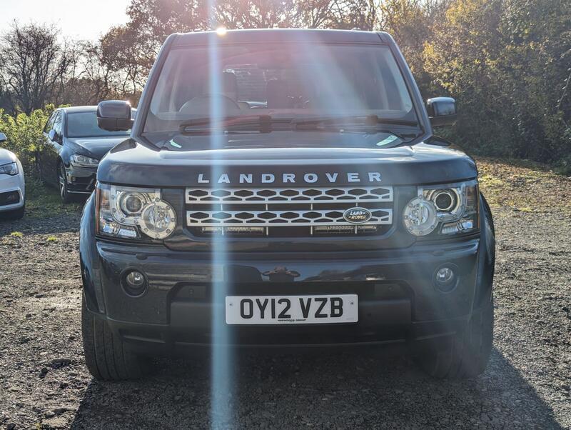LAND ROVER DISCOVERY 4 3.0 SD V6 HSE  2012