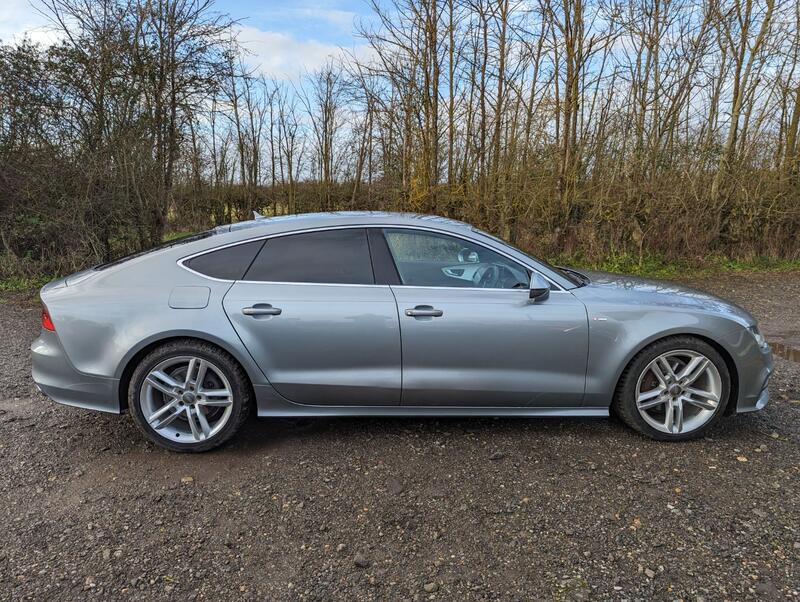 AUDI A7 3.0 TDI V6 S line  2012