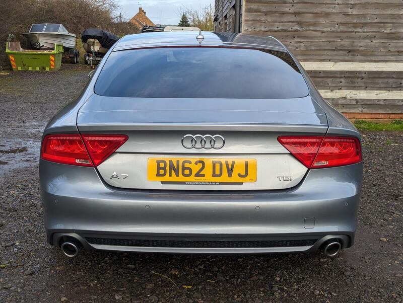 AUDI A7 3.0 TDI V6 S line  2012