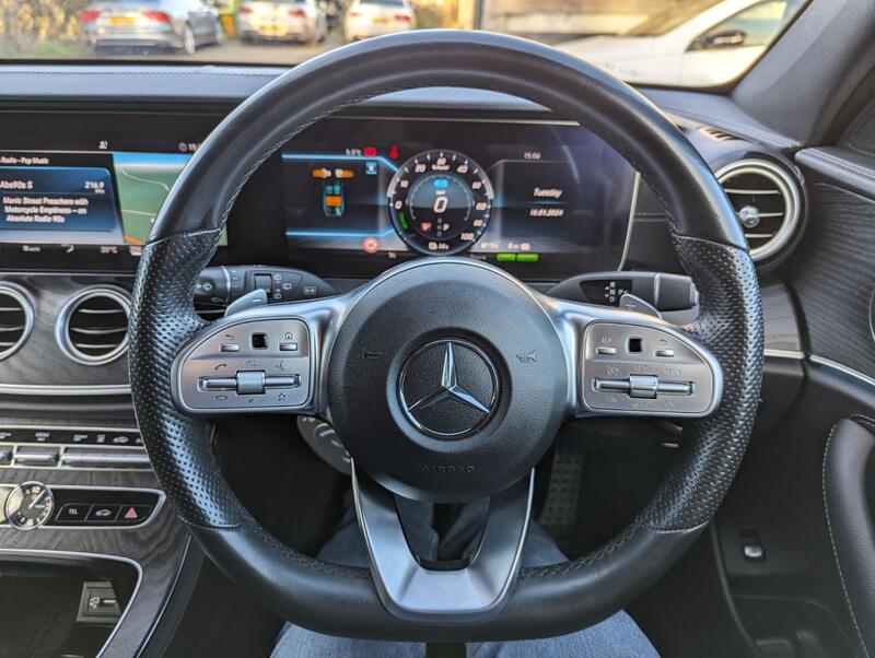 MERCEDES-BENZ E CLASS 2.0 E300de 13.5kWh AMG Line  2019