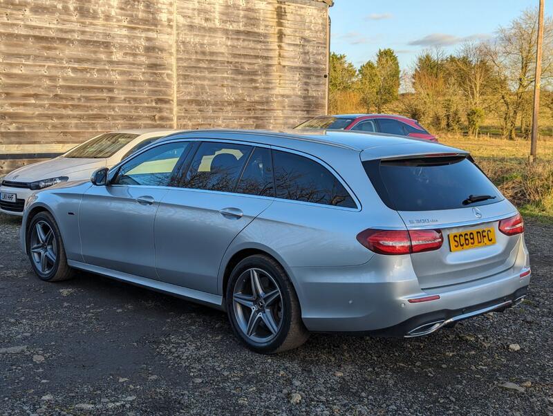 MERCEDES-BENZ E CLASS 2.0 E300de 13.5kWh AMG Line  2019