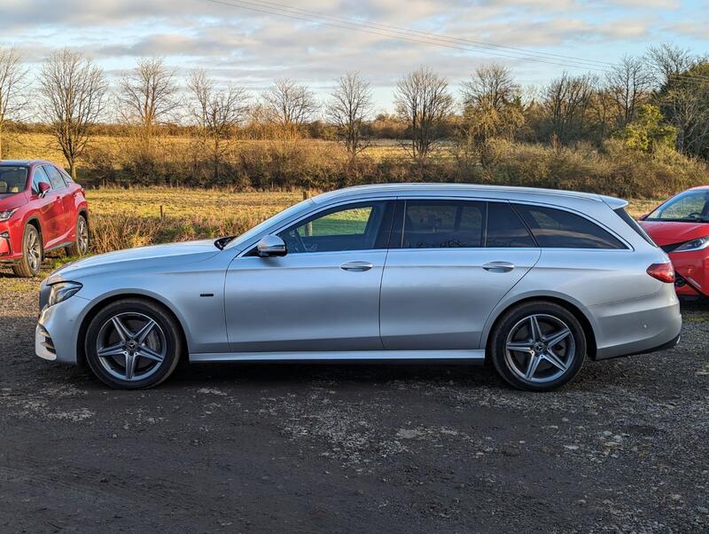 MERCEDES-BENZ E CLASS 2.0 E300de 13.5kWh AMG Line  2019