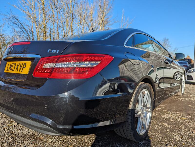 MERCEDES-BENZ E CLASS 2.1 E250 CDI BlueEfficiency Sport  2013