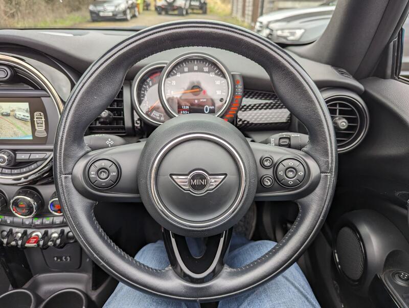 MINI CONVERTIBLE 2.0 Cooper S Convertible 2016