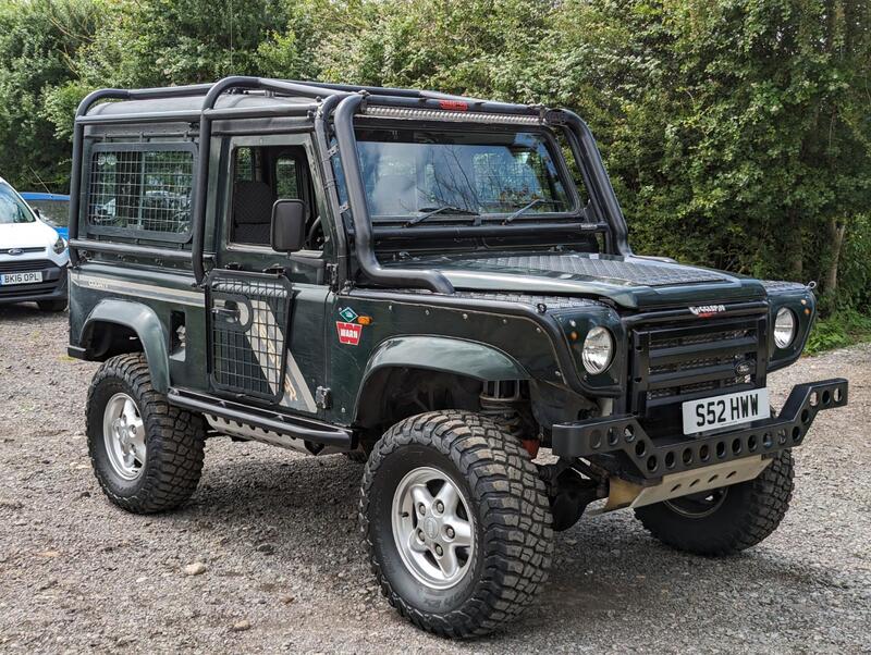 LAND ROVER DEFENDER 90 300 TDi County  1998