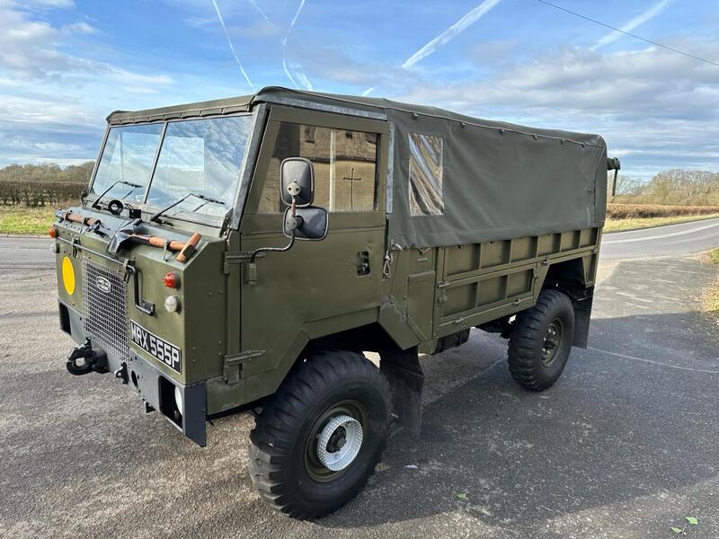 LAND ROVER    101 Forward Control 1976