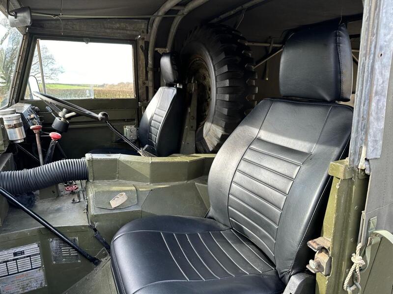 LAND ROVER    101 Forward Control 1976