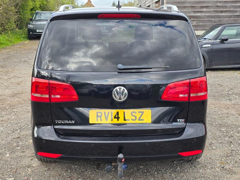 VOLKSWAGEN TOURAN 1.6 TDI SE 2014