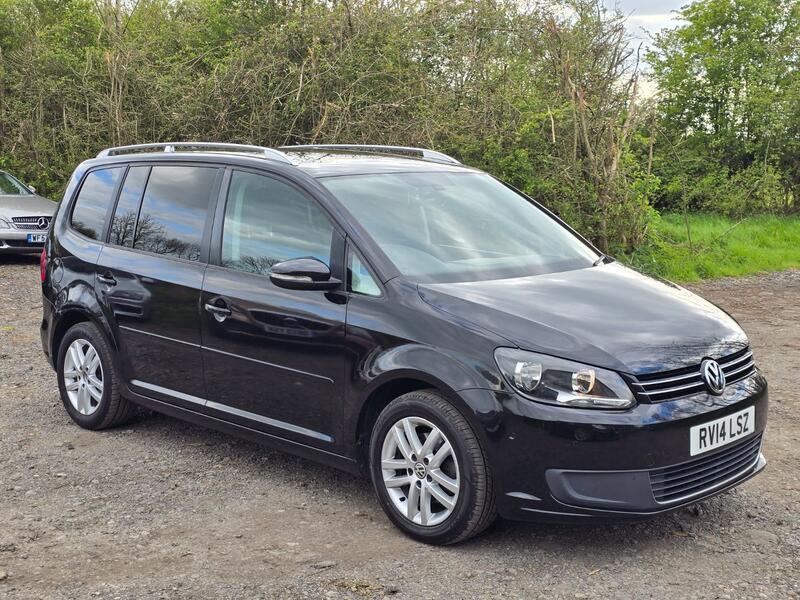 VOLKSWAGEN TOURAN 1.6 TDI SE 2014