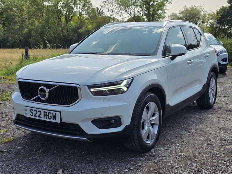 VOLVO XC40 2.0 Momentum Pro D3 2018
