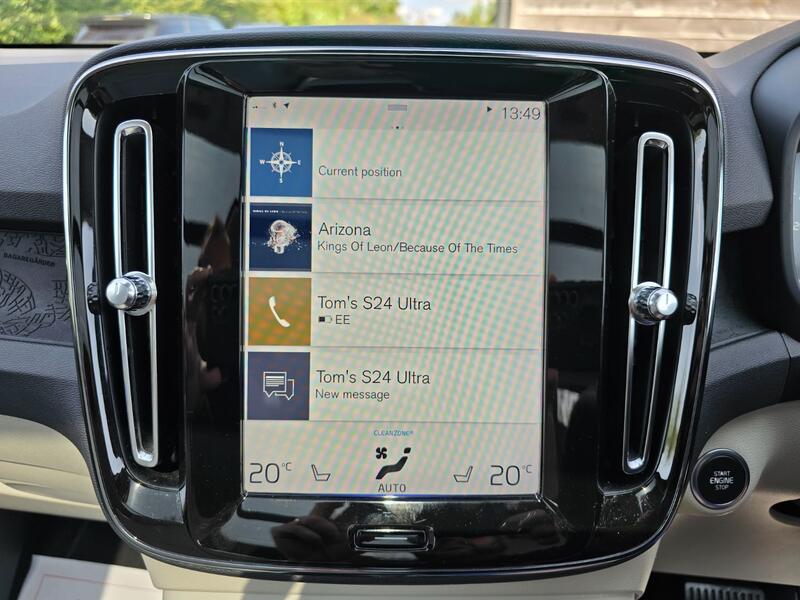 VOLVO XC40 2.0 Momentum Pro D3 2018