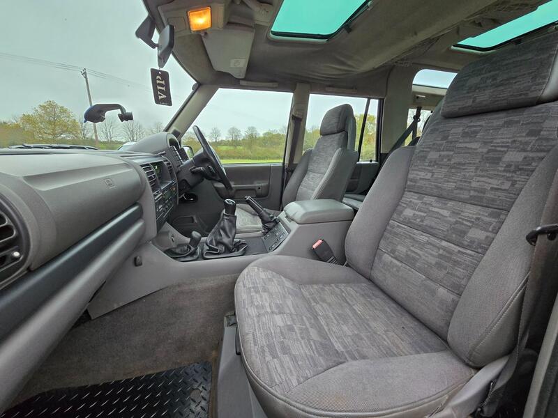 LAND ROVER DISCOVERY 2.5 TD5 GS 2001