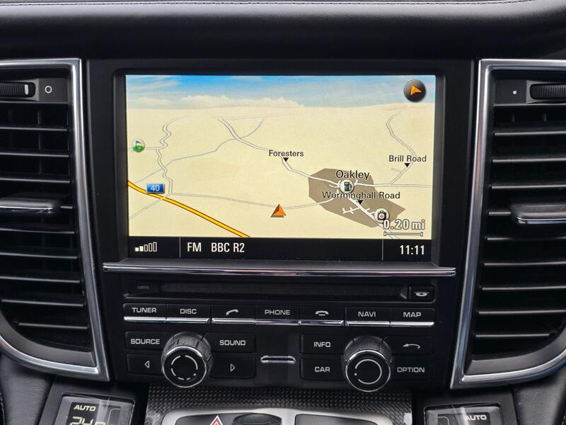 PORSCHE PANAMERA 4.8 T V8 Turbo S 2011