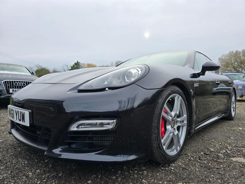 PORSCHE PANAMERA 4.8 T V8 Turbo S 2011