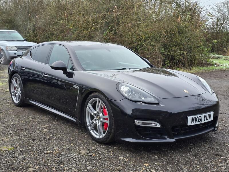 PORSCHE PANAMERA 4.8 T V8 Turbo S 2011