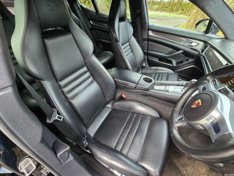 PORSCHE PANAMERA 4.8 T V8 Turbo S 2011