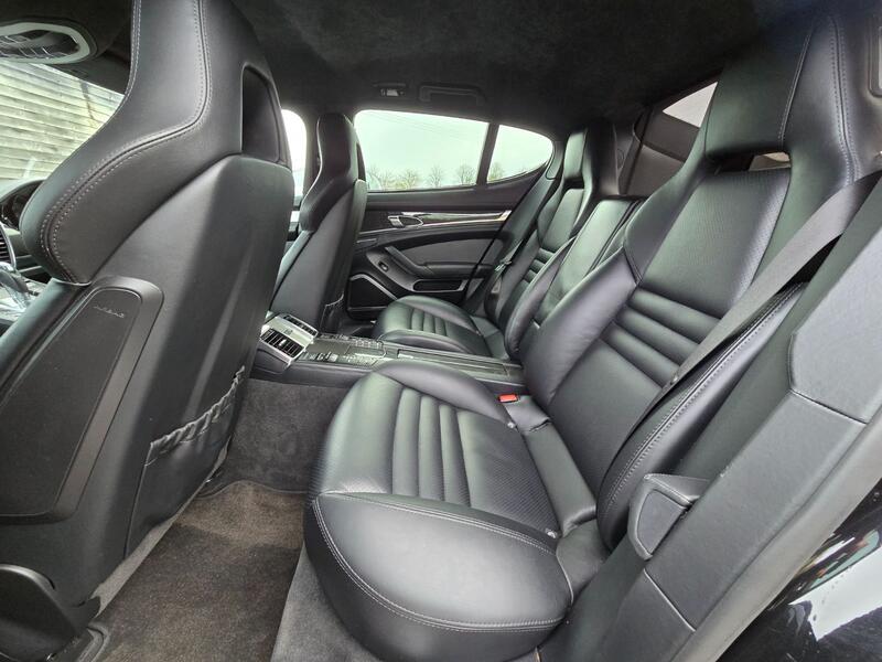 PORSCHE PANAMERA 4.8 T V8 Turbo S 2011