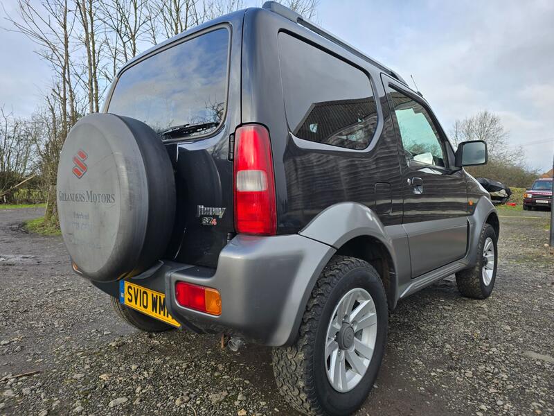 SUZUKI JIMNY 1.3 SZ4 2010