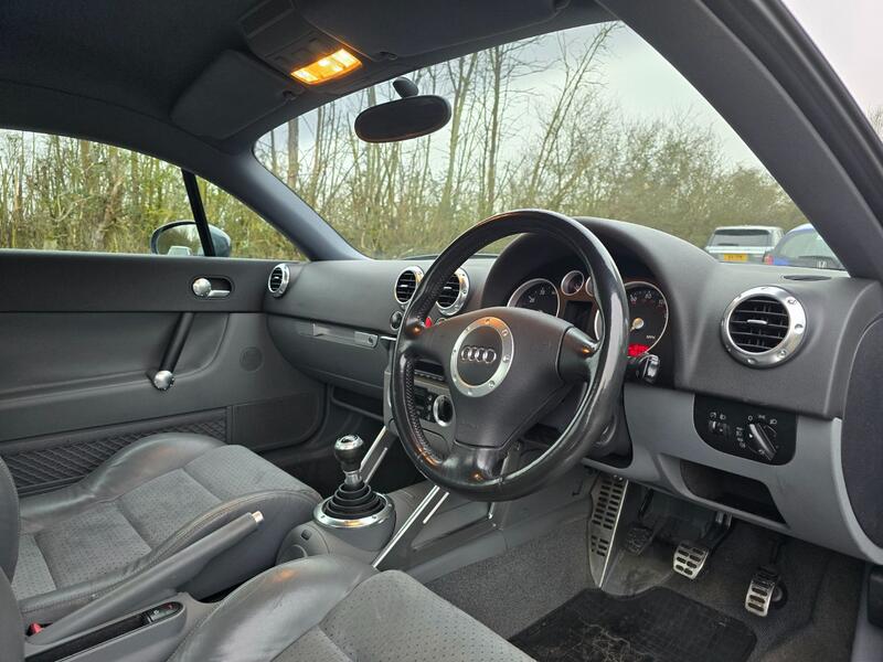 AUDI TT 1.8 2005