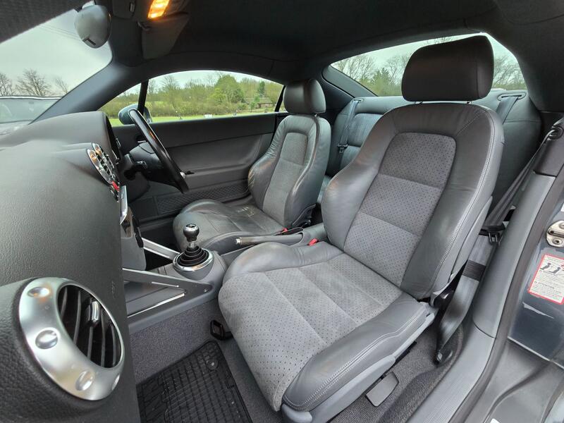 AUDI TT 1.8 2005