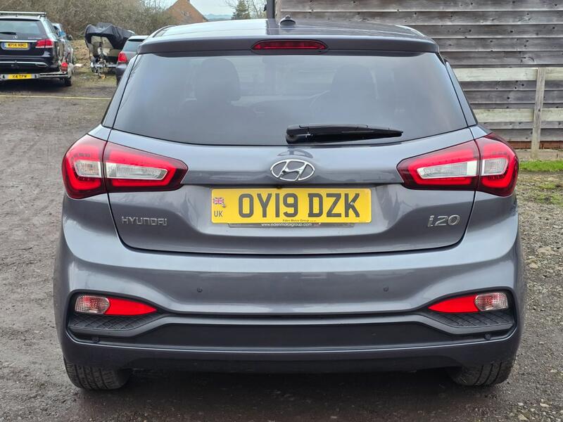 HYUNDAI I20 1.2 Premium Nav 2019