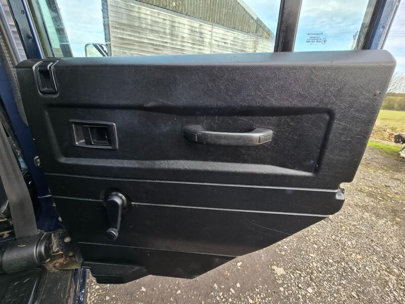 LAND ROVER DEFENDER 110 2.4 TDCi XS 2007