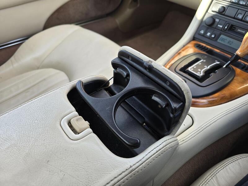 JAGUAR XK8 4.2 2003