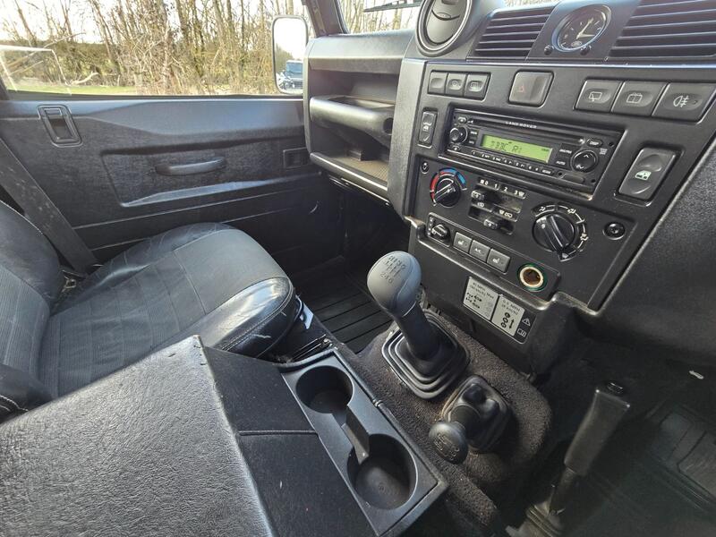 LAND ROVER DEFENDER 110 2.4 Utility XS 2009