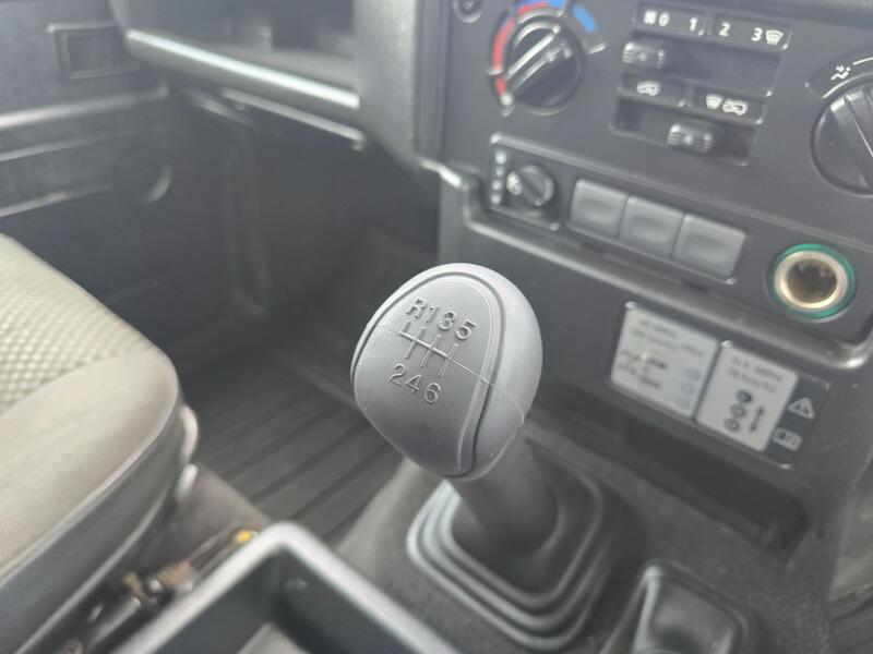 LAND ROVER DEFENDER 110 2.4 TDCi County 2007