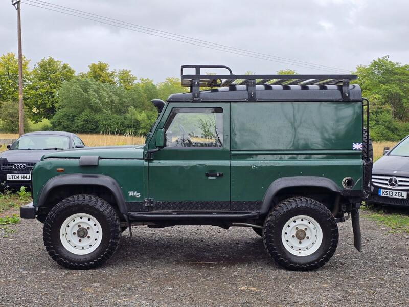LAND ROVER DEFENDER 90 2.5 TD5 2006