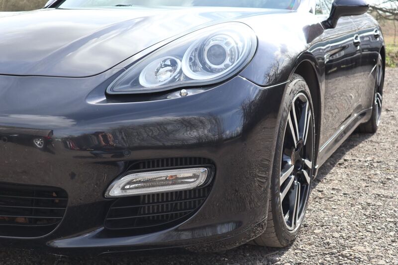 PORSCHE PANAMERA TURBO PDK 2010