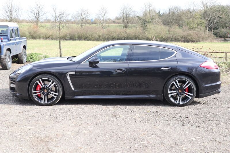 PORSCHE PANAMERA TURBO PDK 2010