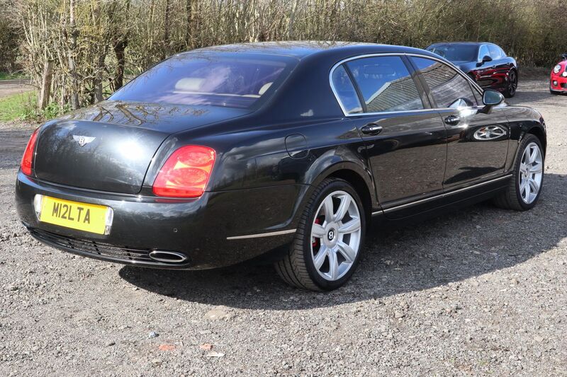 BENTLEY CONTINENTAL FLYING SPUR 5 STR 2005