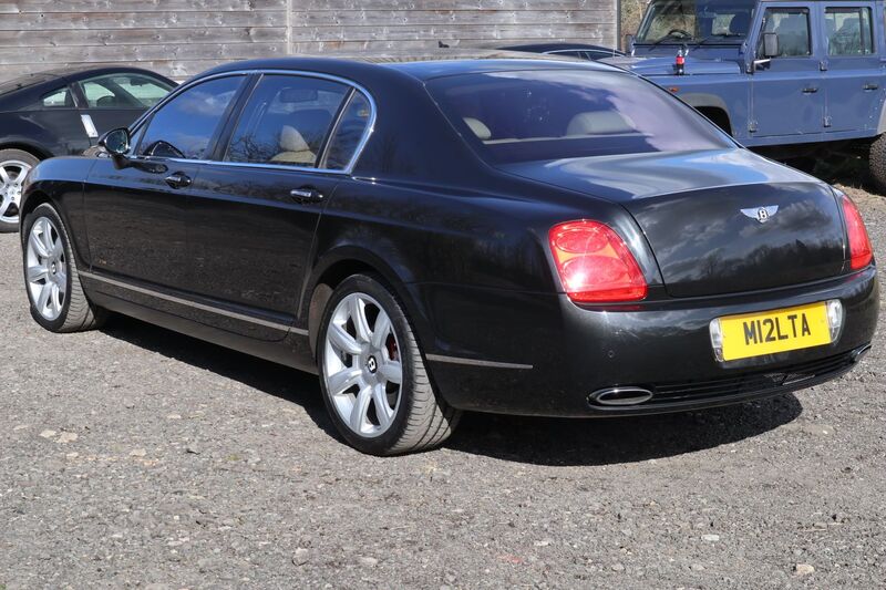 BENTLEY CONTINENTAL FLYING SPUR 5 STR 2005