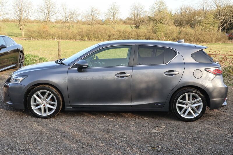 LEXUS CT 200H PREMIER 2015