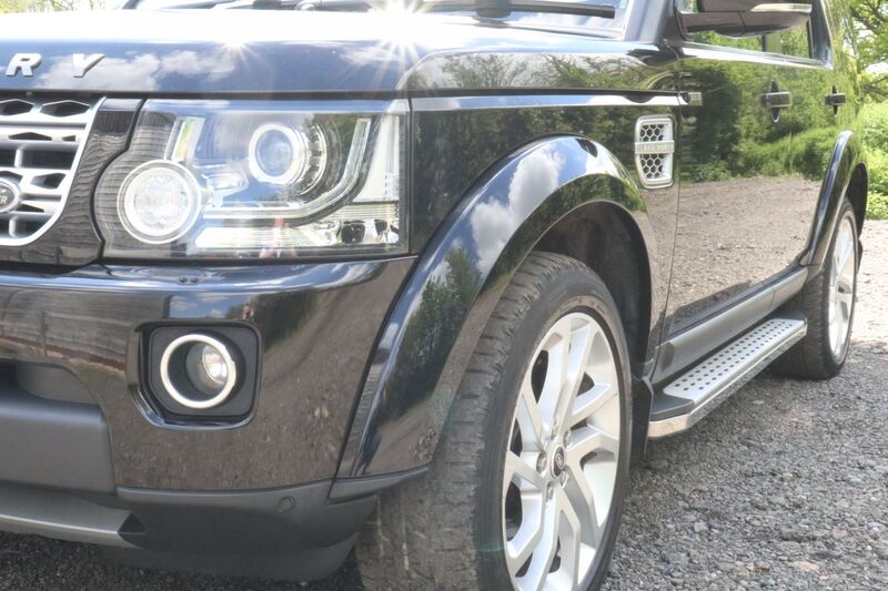 LAND ROVER DISCOVERY SDV6 HSE 2014