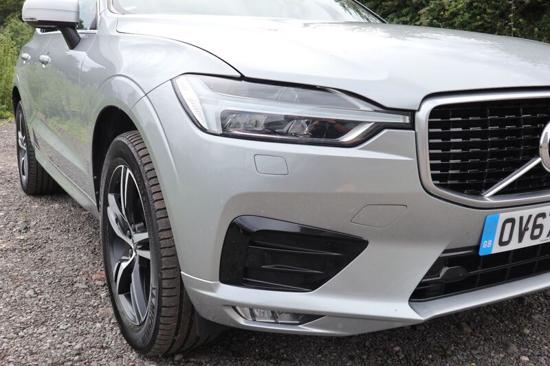 VOLVO XC60 D4 R-DESIGN AWD 2017