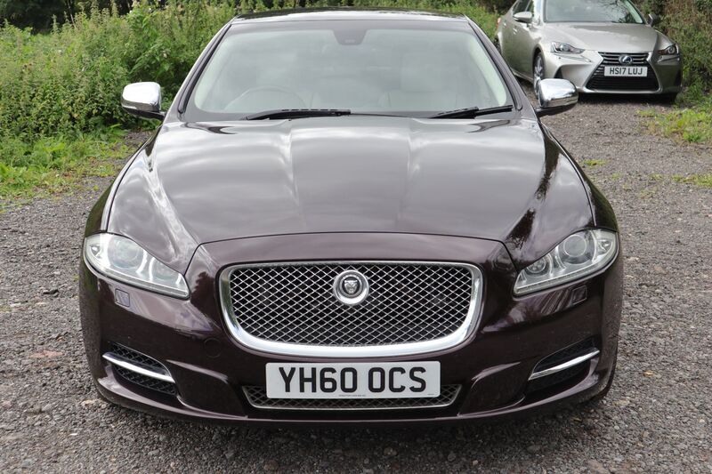 JAGUAR XJ D V6 PORTFOLIO 2010