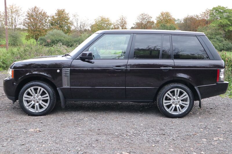 LAND ROVER RANGE ROVER TDV8 VOGUE 2010