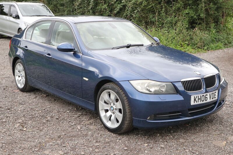 BMW 3 SERIES 330I SE 2006