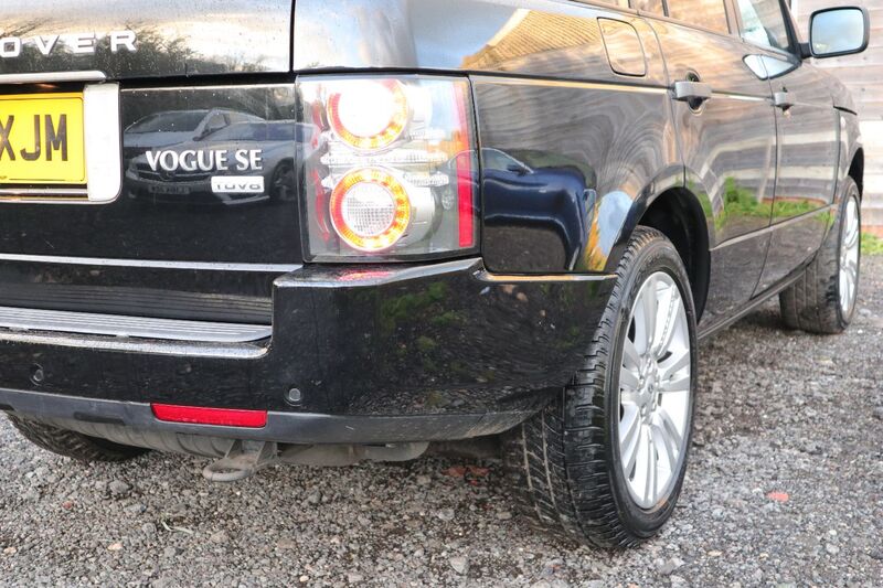 LAND ROVER RANGE ROVER TDV8 VOGUE SE 2010