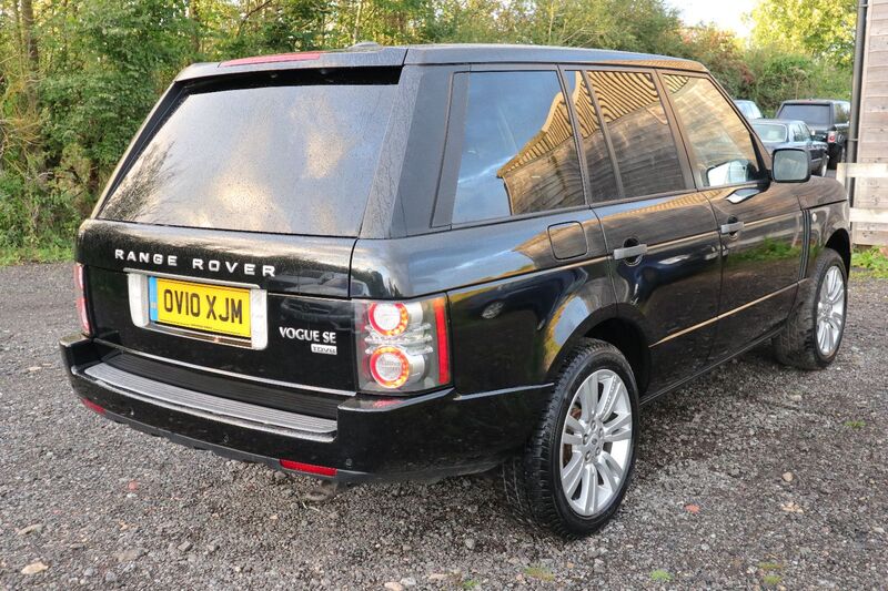 LAND ROVER RANGE ROVER TDV8 VOGUE SE 2010