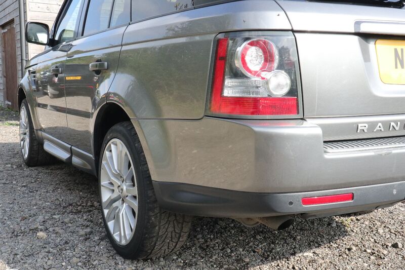 LAND ROVER RANGE ROVER SPORT TDV6 HSE 2011