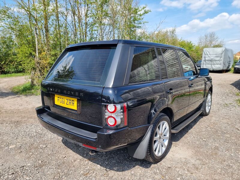 LAND ROVER RANGE ROVER TDV8 VOGUE 2011