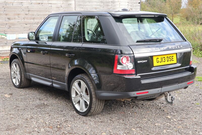 LAND ROVER RANGE ROVER SPORT SDV6 HSE BLACK 2013