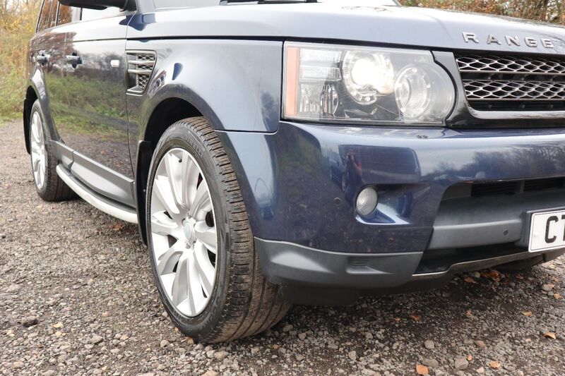 LAND ROVER RANGE ROVER SPORT SDV6 SE 2012