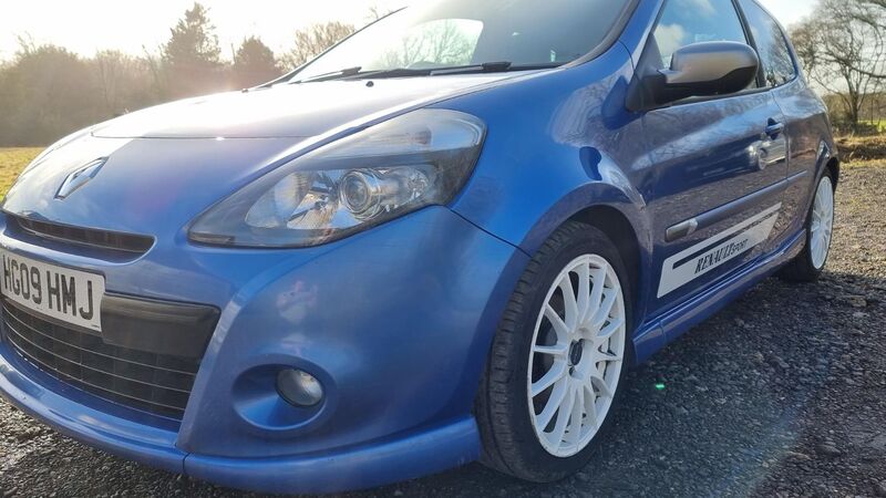 RENAULT CLIO GT 2009